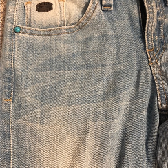 GUESS Brittney-Boot Cut Jeans NEW - Picture 3 of 7